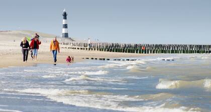 Schön eingerichtetes Haus, direkt am Meer. Mit den Füßen im Sand innerhalb von 1 Minute.