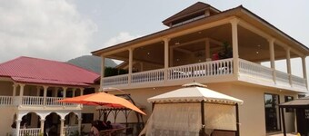 尼米海滩度假村