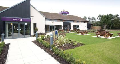 Premier Inn Newbury Town Centre South A339