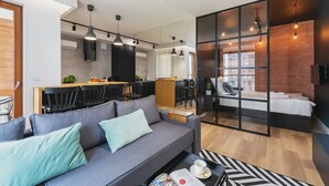 Exclusive Apartment (Grzybowska 84) | 1 bedroom, premium bedding, blackout curtains, iron/ironing board - YourSecondFlat Grzybowska (Warsaw)