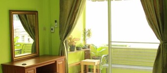 Swan Inn2 Guest House