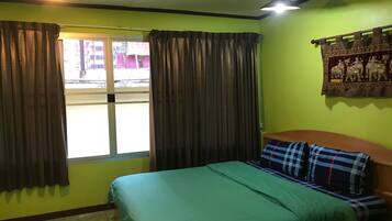 Standard Room | Hypo-allergenic bedding, bed sheets