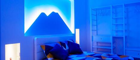 2 bedrooms, iron/ironing board, travel crib, free WiFi