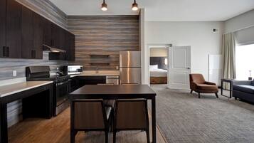 1 bedroom, premium bedding, desk, blackout drapes