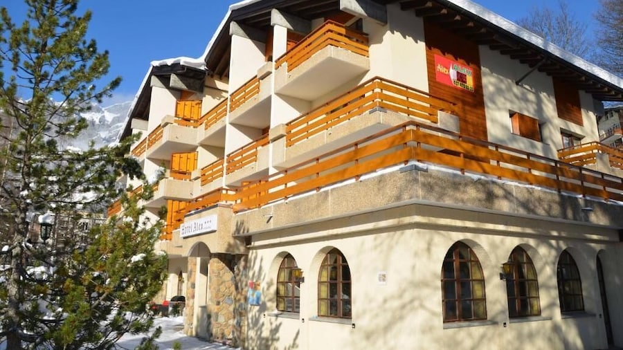 Hotel Alex
