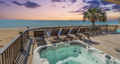 Beachfront | Hot Tub, Game Room, Mini Golf & More