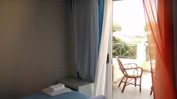 Chambre Double | Coffres-forts dans les chambres, fer et planche à repasser