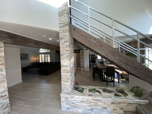 Chandler Home with Pool , Close to Airport and Spring Training