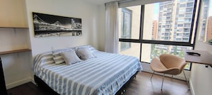 2 bedrooms, desk, iron/ironing board, free WiFi