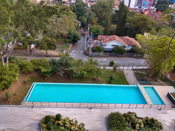 Outdoor pool, a heated pool