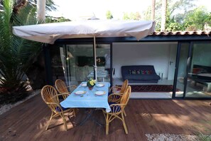 Outdoor dining - VILLA LA MASCOTTE STUDIO (Cannes)