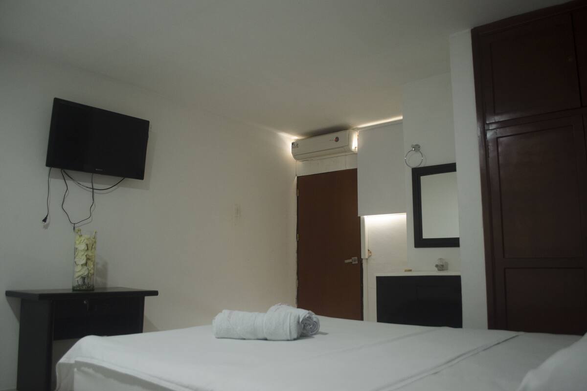 Wifi gratis y ropa de cama