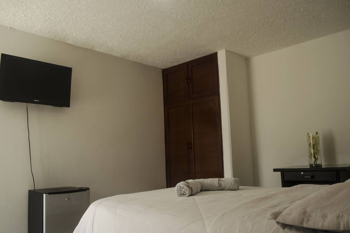Habitación doble | Wifi gratis y ropa de cama