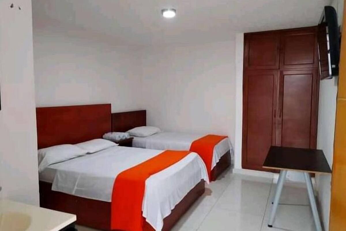 Habitación triple | Wifi gratis y ropa de cama