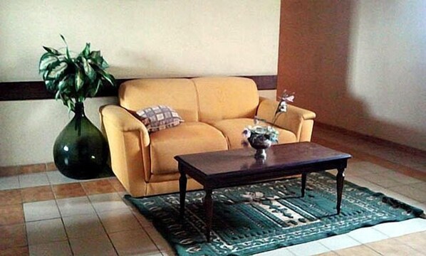 Lobby sitting area - Hotel Pousada da Serra (Quatro Barras)