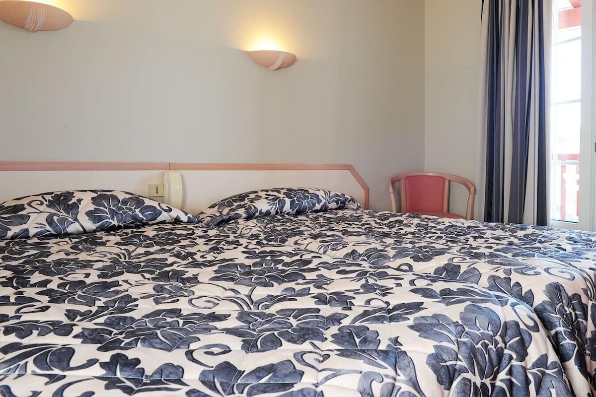 2 habitaciones, escritorio, cortinas blackout y wifi gratis