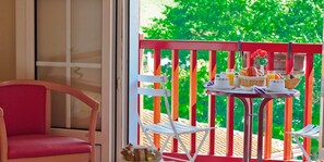 Breakfast meal - Relais Les Tilleuls (Hasparren)