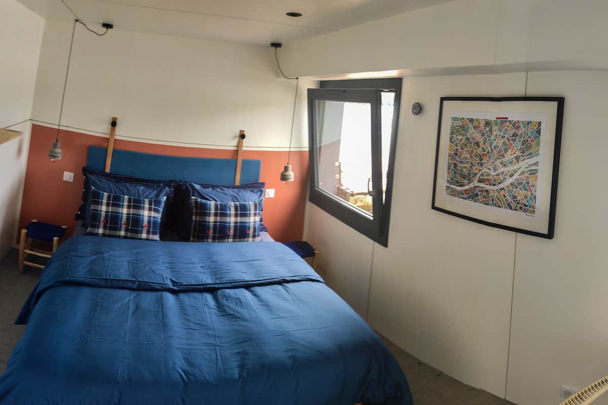 Double or Twin Room | Individually decorated, individually furnished, blackout drapes