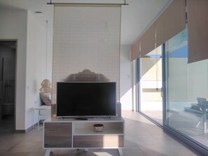 1 bedroom, in-room safe, free cribs/infant beds, free WiFi - Fiore Suites (Zakynthos)