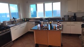 Fridge, oven, dishwasher