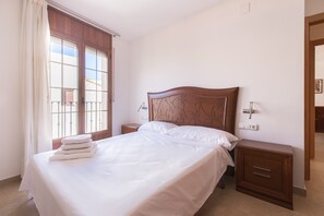 3 slaapkamers, wifi, beddengoed