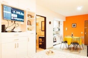 Studio | Living area | Flat-screen TV - Cozy Studio in Palermo (Buenos Aires)
