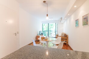 Appartement | Aire de séjour | Téléviseur à écran plat