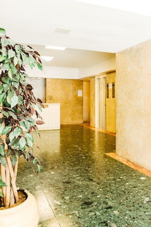 Property amenity - Sunny, quiet and very cozy apartment in theater district (Buenos Aires)