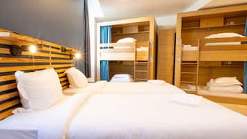 Habitación familiar | Insonorización, wifi gratis y ropa de cama