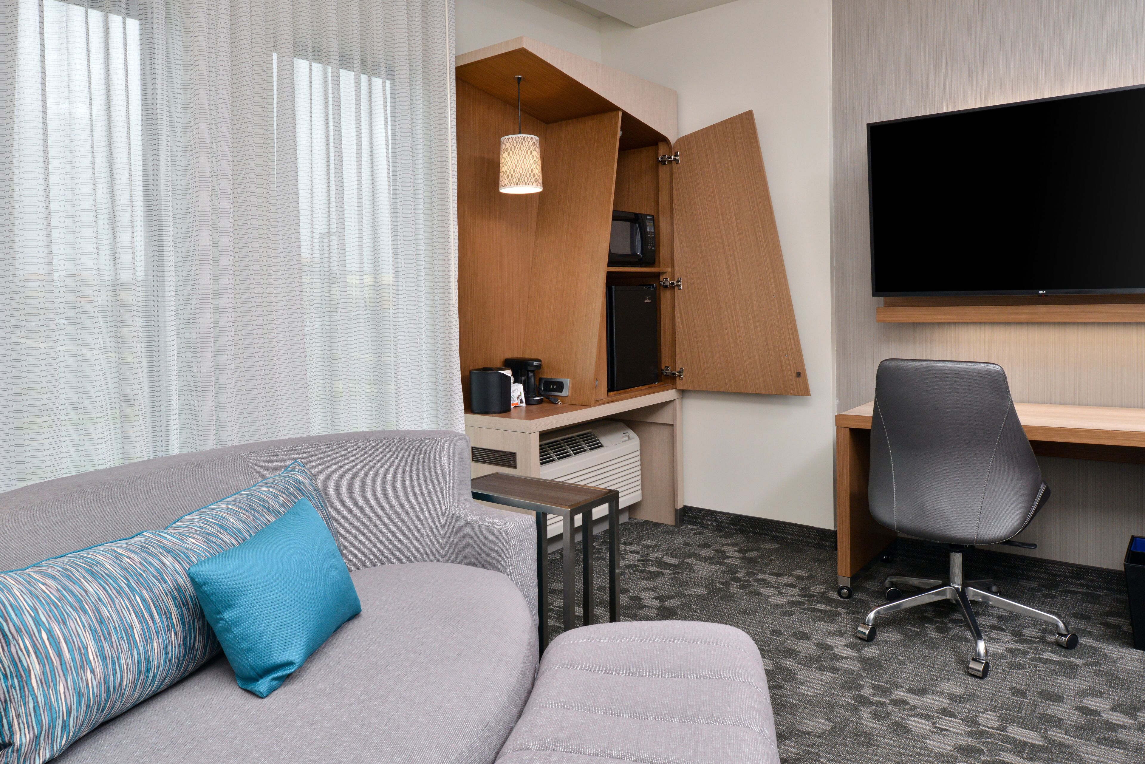 55-inch led tv with cable channels, tv