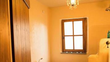 Suite | Bathroom | Separate tub and shower, deep soaking tub, rainfall showerhead