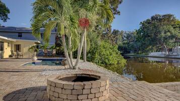 Nhà, nhiều giường (Peacock Bungalow - left) | Khuôn viên nơi lưu trú