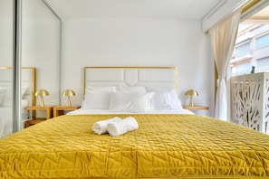 2 bedrooms, in-room safe, iron/ironing board, WiFi