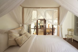 7 bedrooms, internet, bed sheets, wheelchair access