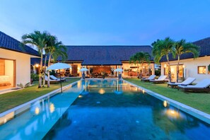 Pool - 5 Star Villa in Bali, Minutes from the Beach, Bali Villa 2056 (Bali)