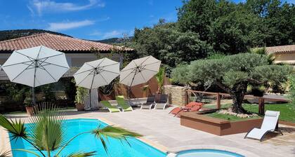 --- GENEVRIER mökki ---