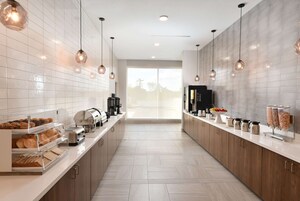 Free daily buffet breakfast