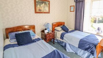 5 bedrooms, individually decorated, individually furnished, free WiFi