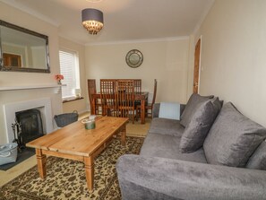 Cottage | Interior - Dune Haven (Truro)