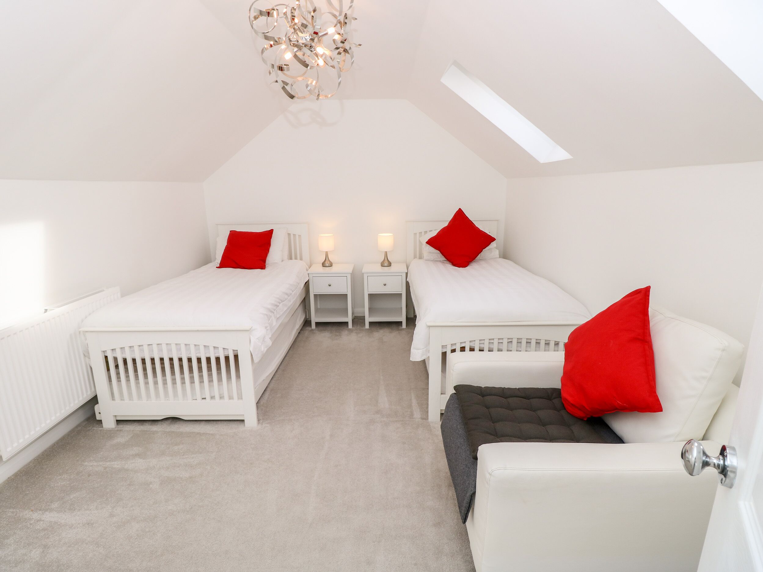 Cottage | 3 bedrooms, individually decorated, individually furnished, free WiFi