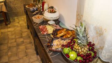 Ilmainen päivittäinen buffetaamiainen