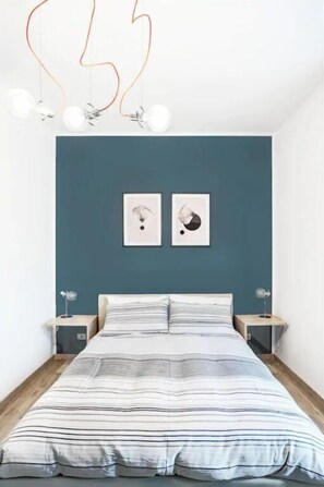 Apartamento, 1 habitación | 1 dormitorio, escritorio, espacio para trabajar con un portátil
