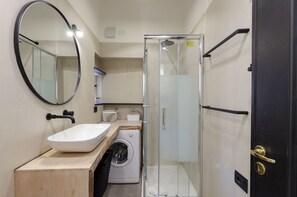 Bathroom - JOIVY Hidden Gem in Centro Città (Genoa)