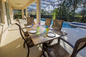 House (7 Bedrooms, 6 Bathrooms) | Terrace/patio