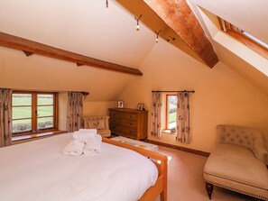 3 bedrooms, individually decorated, individually furnished, free WiFi - Elm View (Chipping Campden)
