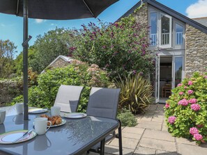 Cottage | Interior - Stable End Cottage (Kingsbridge)