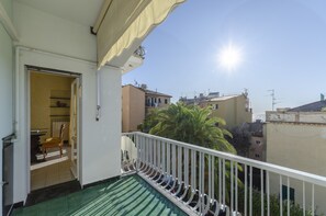 Terrace/patio - JOIVY Light Flat for 5 in the Heart of Bogliasco (Bogliasco)