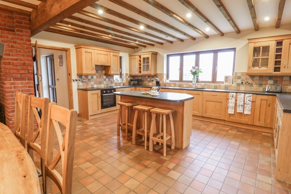 Cottage | Interior