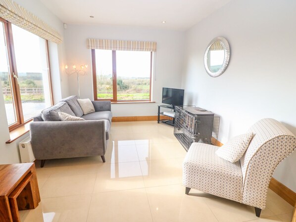 Cottage | Living room - Rossanean (Killarney)