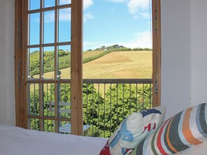 Cottage | 2 bedrooms, individually decorated, individually furnished, free WiFi - 5 Prospect House (Kingsbridge)